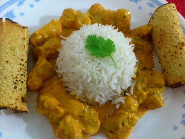 Gatte ki Sabji (Gram flour Dumplings in Yogurt Sauce)