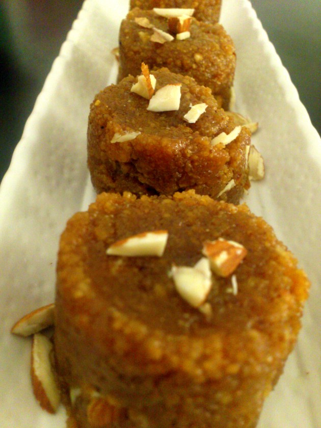 Dal ka Seera (Moong Dal Halwa)